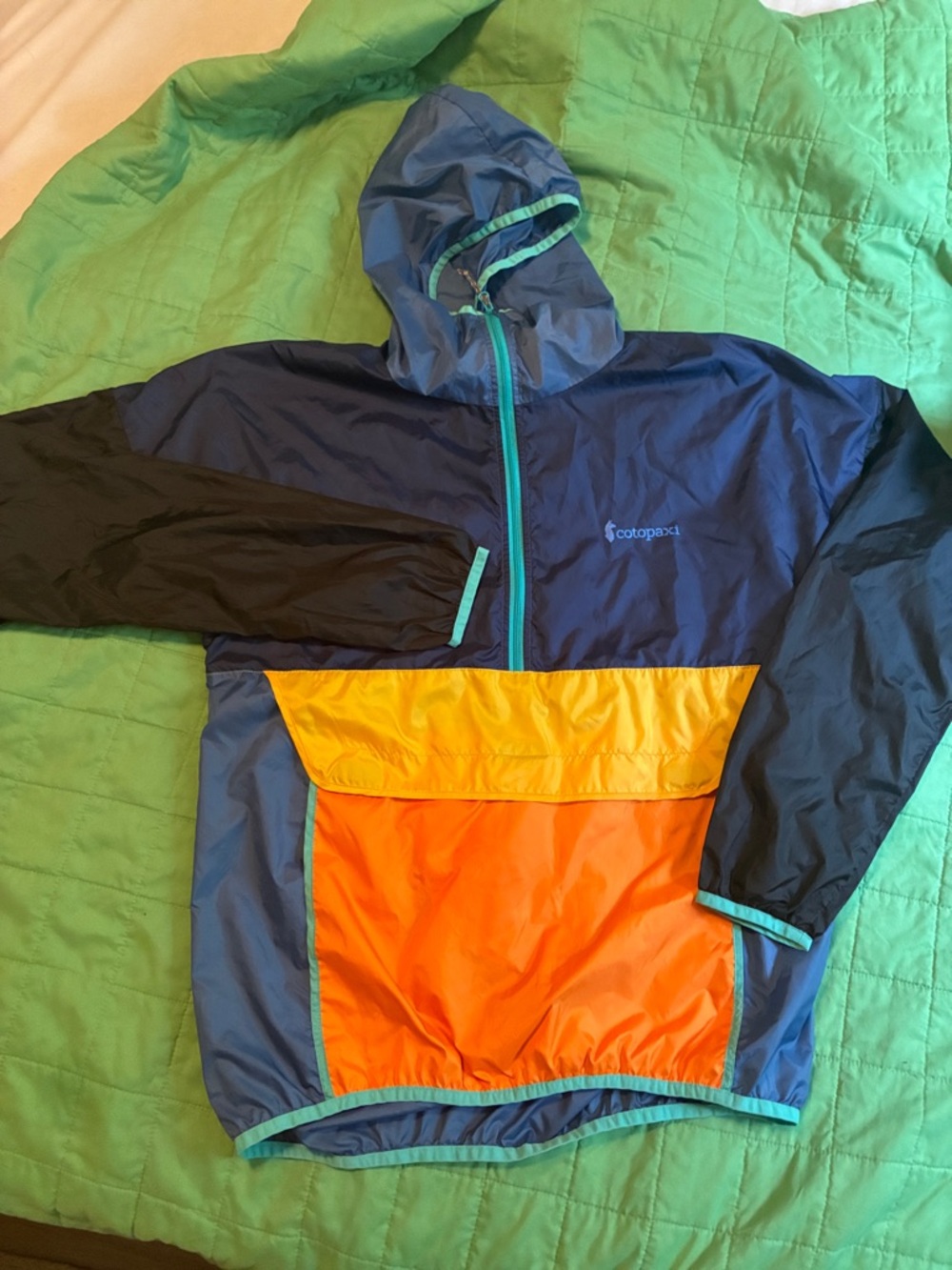 Cotopaxi Windbreaker